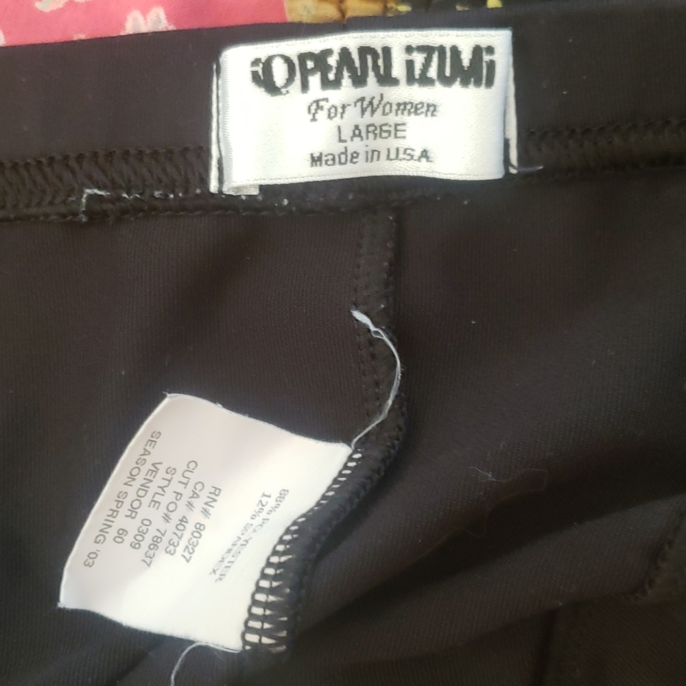 PEARL iZUMi cycling shorts